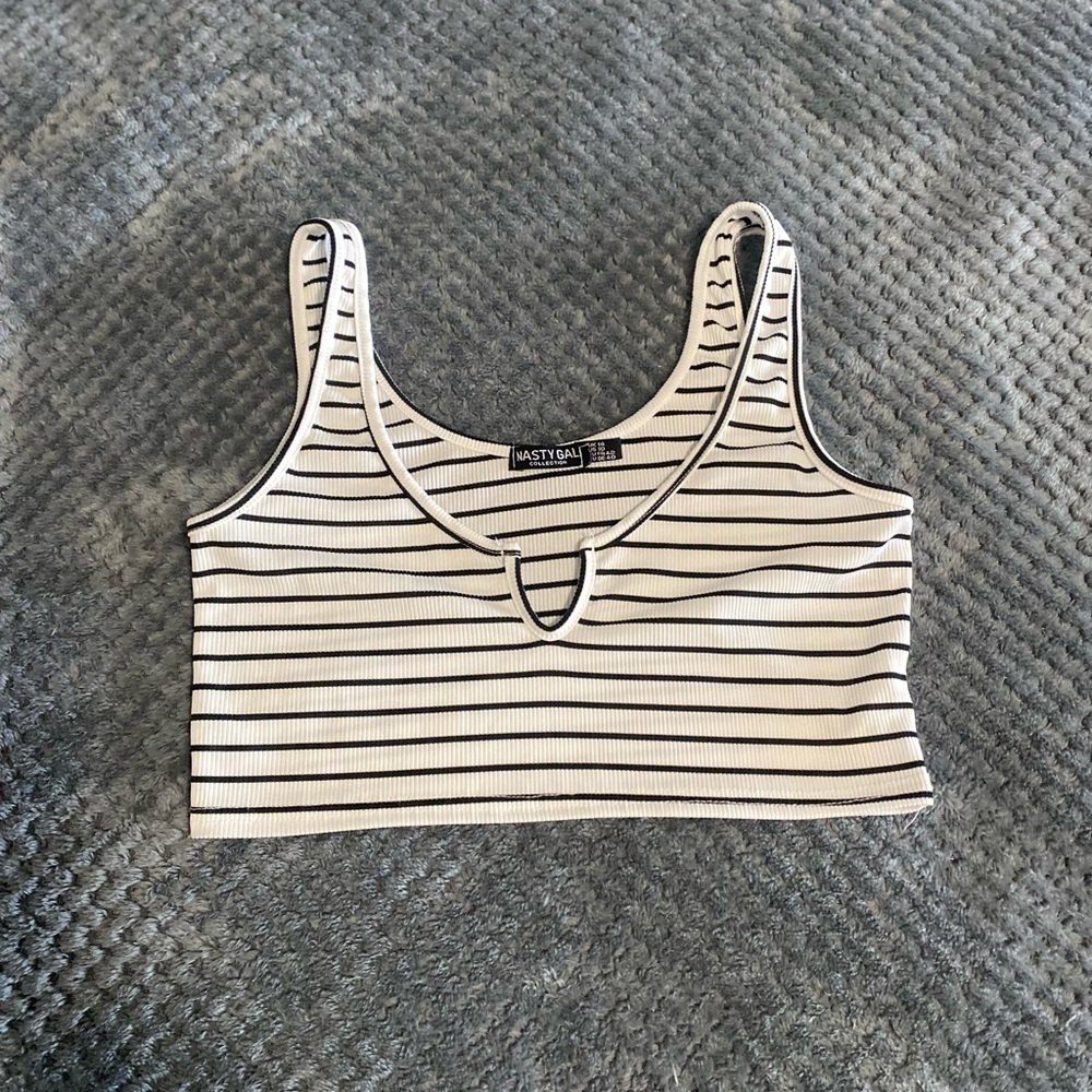 Nasty Gal crop top size US 10